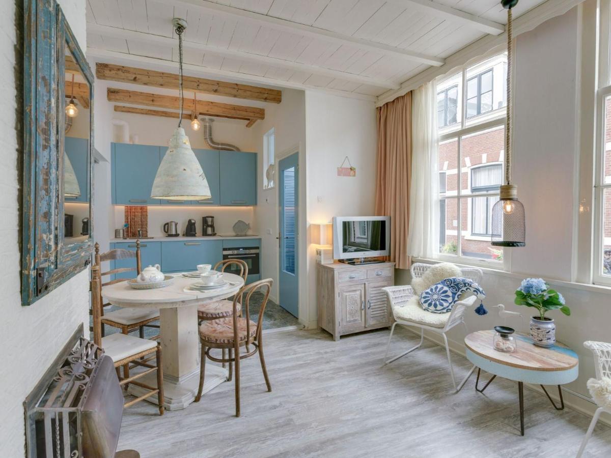 Picturesque Fisherman S House In Scheveningen Near The Shops Den Haag Exterior foto